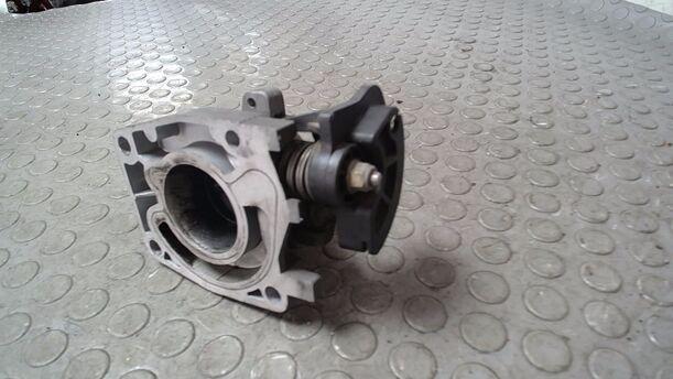 Foto: DROSSELKLAPPENSTUTZEN eines Ford Fiesta Courier Style