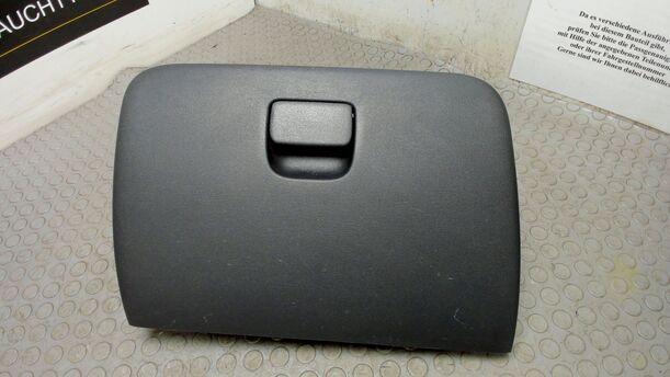 Foto: HANDSCHUHFACH eines Hyundai i10 1.1 Style