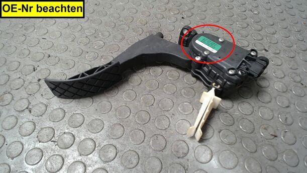 Foto: GASPEDAL eines Skoda Octavia 1.6 Combi Style