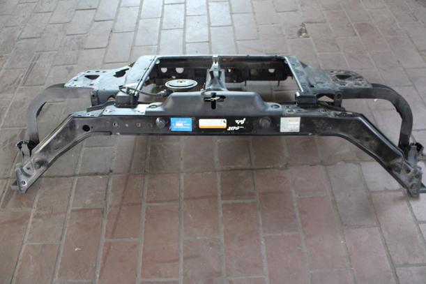 Foto: FRONTBLECH/ SCHLOSSTRÄGER VORN eines Hyundai Getz 1.1 Style