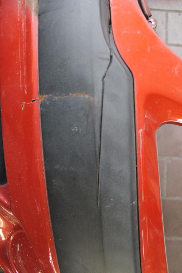 Foto: STOSSFÄNGER/ STOßSTANGE VORN eines Hyundai Getz 1.1 Style