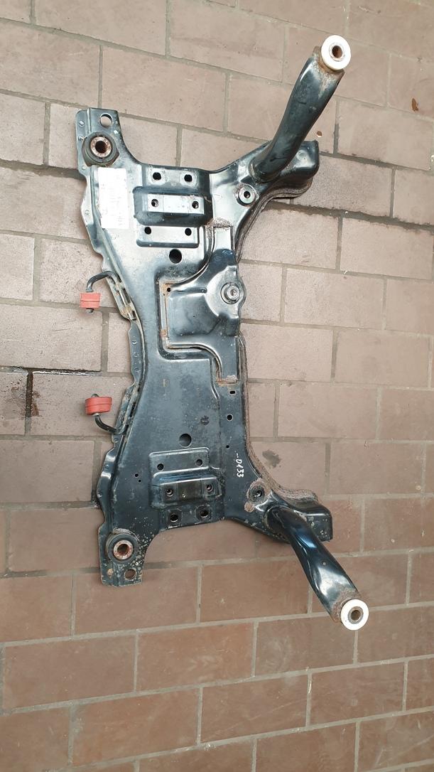 Foto: VORDERACHSE / ACHSE VORNE eines Ford Focus 1.6 16V Style