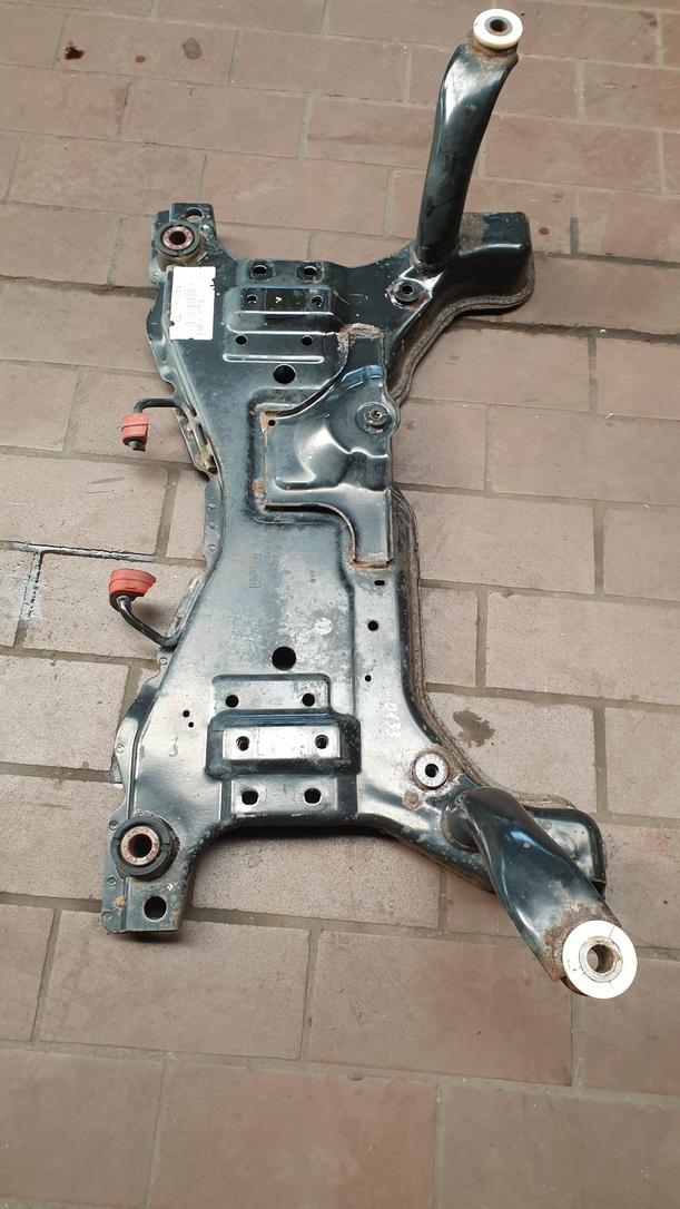 Foto: VORDERACHSE / ACHSE VORNE eines Ford Focus 1.6 16V Style