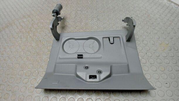 Foto: KLAPPE HANDSCHUHFACH eines Ford Focus 1.6 16V Style