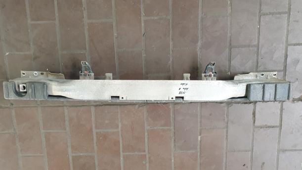 Foto: VERSTÄRKUNG HINTEN (LIMOUSINE 4/5 TÜRER) eines Opel Astra 1.6 Caravan Style