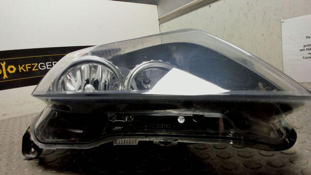 Foto: SCHEINWERFER RECHTS eines Opel Astra 1.6 Caravan Style