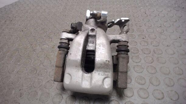 Foto: BREMSSATTEL HINTEN LINKS eines Opel Astra 1.6 Caravan Style