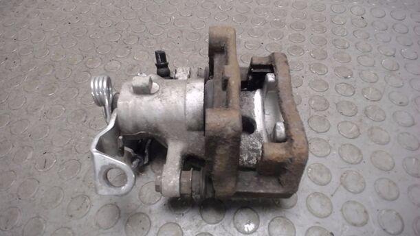 Foto: BREMSSATTEL HINTEN LINKS eines Opel Astra 1.6 Caravan Style