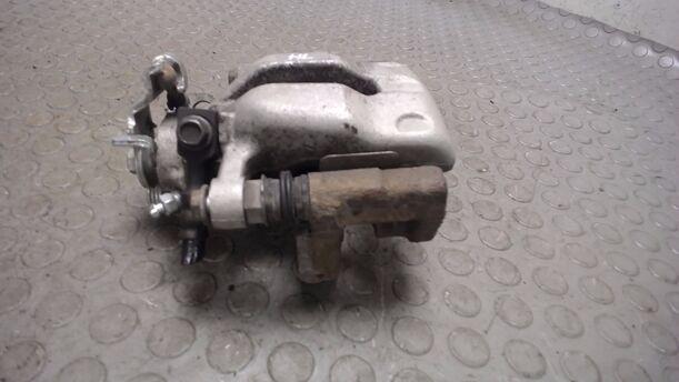 Foto: BREMSSATTEL HINTEN LINKS eines Opel Astra 1.6 Caravan Style