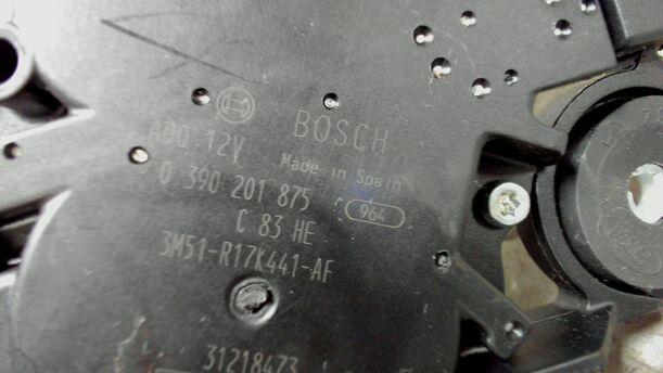 Foto: SCHEIBENWISCHERMOTOR HINTEN eines Ford Focus 1.6 16V Style