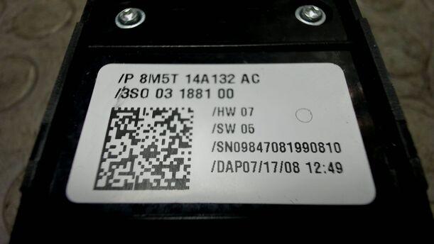 Foto: FENSTERHEBERSCHALTER VORNE LINKS eines Ford Focus 1.6 16V Style