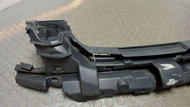 Foto: AUFPRALLDÄMPFER / VERSTÄRKUNG STOSSFÄNGER OBEN eines Ford Focus 1.6 16V Style