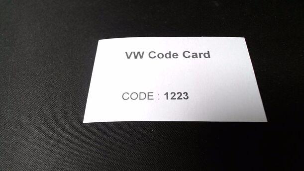 Foto: CD RADIO ( MIT RADIOCODE ) eines VW Golf 1.4 Style