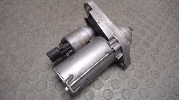 Foto: ANLASSER / STARTER ( VALEO ) eines VW Golf 1.4 Style