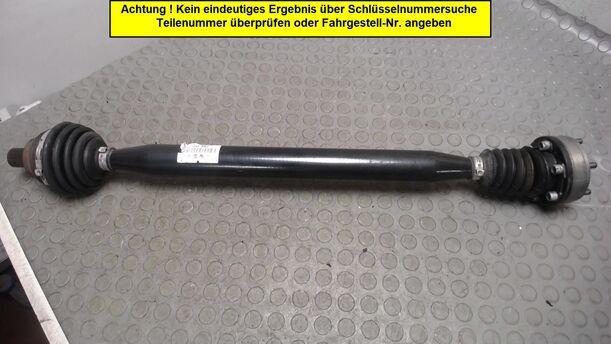 Foto: ANTRIEBSWELLE RECHTS ( SCHALTGETRIEBE ) eines VW Golf 1.4 Style
