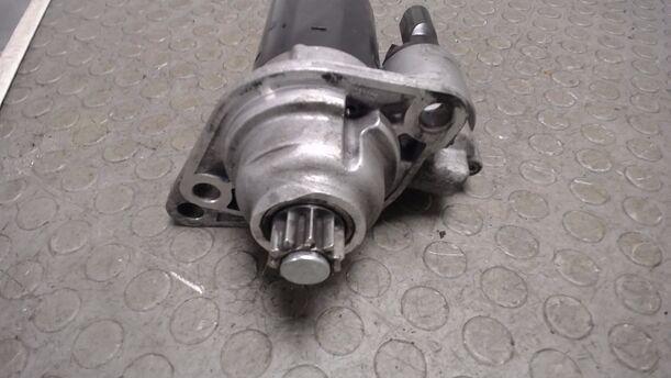 Foto: ANLASSER / STARTER BOSCH eines VW Golf Plus 2.0 FSI Style