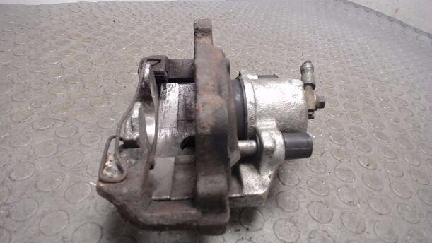 Foto: BREMSSATTEL VORNE LINKS ( ZUBEHÖR ) eines VW Golf Plus 2.0 FSI Style