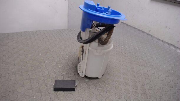 Foto: KRAFTSTOFFPUMPE BLR eines VW Golf Plus 2.0 FSI Style