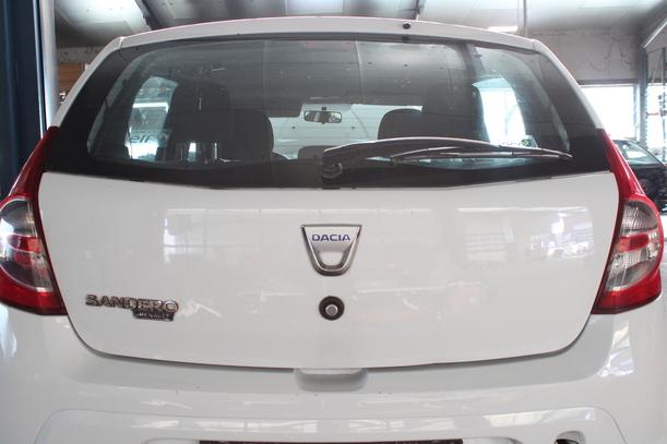Foto: HECKKLAPPE / HECKDECKEL eines Dacia Sandero 1.2 16V Style