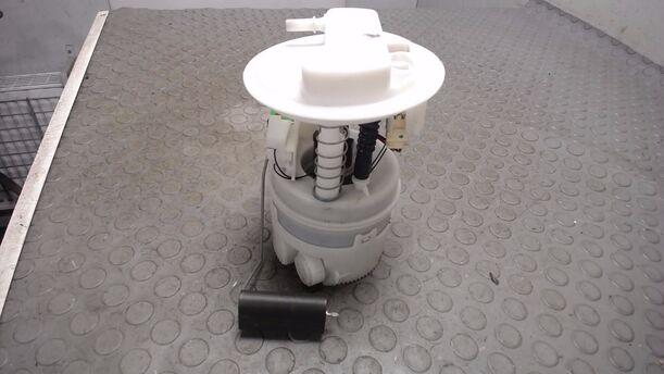 Foto: KRAFTSTOFFPUMPE eines Dacia Sandero 1.2 16V Style