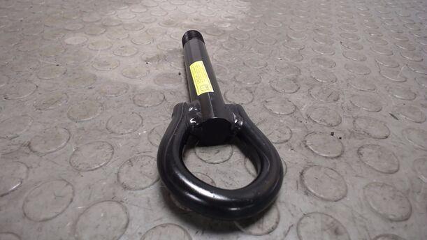 Foto: ABSCHLEPPHAKEN eines Dacia Sandero 1.2 16V Style