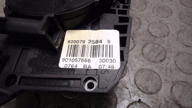 Foto: WICKELFEDER / SCHLEIFRING eines Dacia Sandero 1.2 16V Style