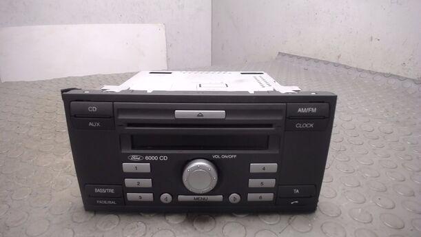 Foto: RADIO ( MIT RADIOCODE ) eines Ford C-MAX 1.6 Style