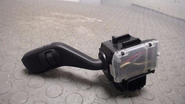 Foto: SCHEIBENWISCHERSCHALTER eines Ford C-MAX 1.6 Style