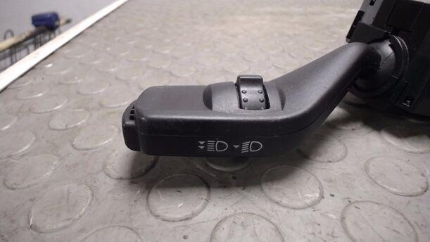 Foto: BLINKSCHALTER / KOMBISCHALTER eines Ford C-MAX 1.6 Style