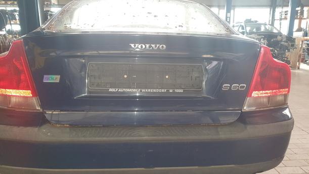 Foto: HECKKLAPPE / HECKDECKEL eines Volvo S60 2.4 Style