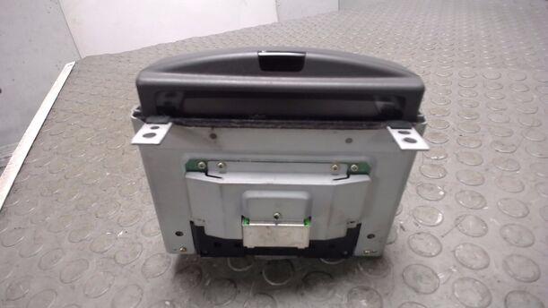 Foto: DISPLAY NAVIGATIONSSYSTEM eines Volvo S60 2.4 Style