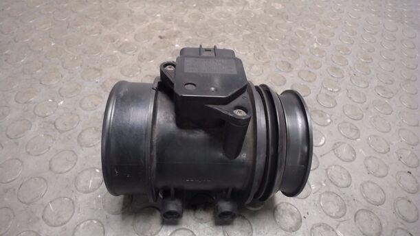 Foto: LUFTMASSENMESSER ( DENSO ) eines Volvo S60 2.4 Style
