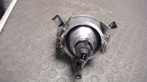 Foto: NEBELSCHEINWERFER LINKS eines Volvo S60 2.4 Style