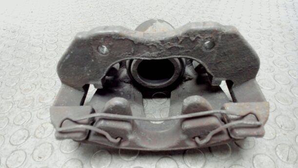 Foto: BREMSSATTEL VORNE LINKS ( ATE ) eines Ford Focus 1.6 16V Style