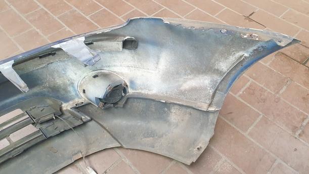 Foto: STOSSFÄNGER / STOSSSTANGE VORNE eines Ford Mondeo 1.8 Turnier Style