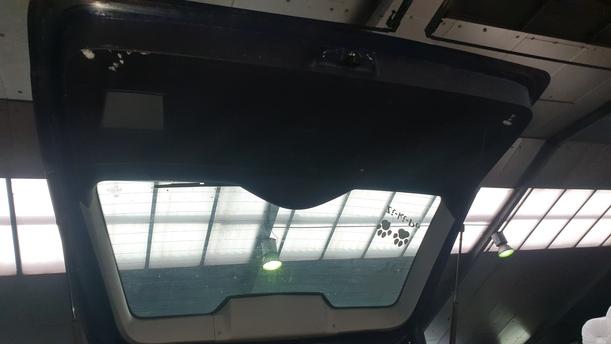 Foto: HECKKLAPPE / HECKDECKEL ( TURNIER ) eines Ford Mondeo 1.8 Turnier Style
