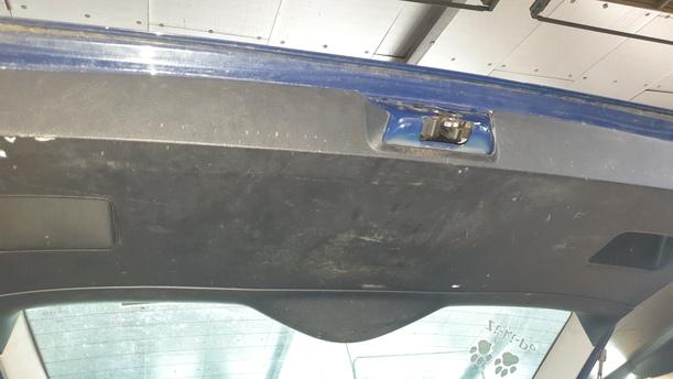 Foto: HECKKLAPPE / HECKDECKEL ( TURNIER ) eines Ford Mondeo 1.8 Turnier Style