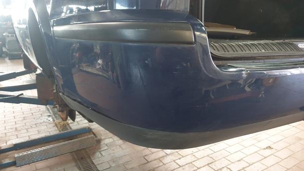 Foto: STOSSFÄNGER / STOSSSTANGE HINTEN ( TURNIER ) eines Ford Mondeo 1.8 Turnier Style