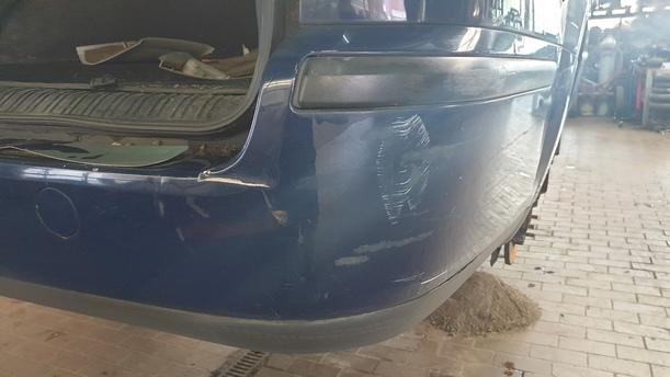 Foto: STOSSFÄNGER / STOSSSTANGE HINTEN ( TURNIER ) eines Ford Mondeo 1.8 Turnier Style