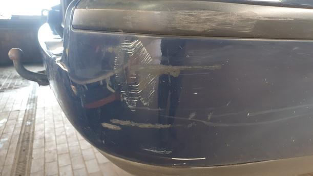 Foto: STOSSFÄNGER / STOSSSTANGE HINTEN ( TURNIER ) eines Ford Mondeo 1.8 Turnier Style