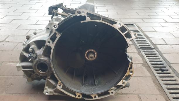 Foto: SCHALTGETRIEBE S7R7002BC eines Ford Mondeo 1.8 Turnier Style