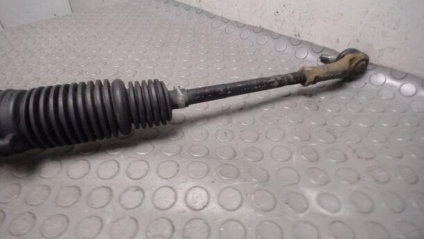 Foto: SERVOLENKUNG eines Ford Mondeo 1.8 Turnier Style