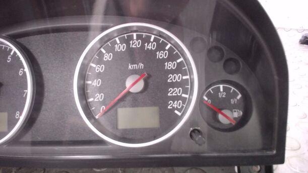 Foto: TACHOEINHEIT eines Ford Mondeo 1.8 Turnier Style