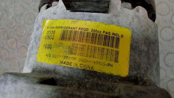 Foto: KLIMAKOMPRESSOR / KOMPRESSOR KLIMAANLAGE eines Ford Focus 1.6 16V Style