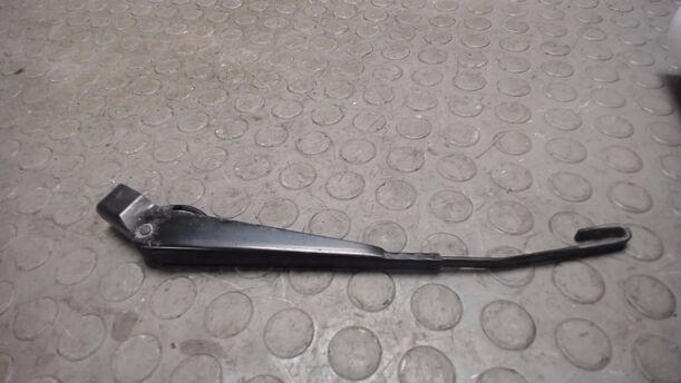 Foto: SCHEIBENWISCHERARM HINTEN ( TURNIER ) eines Ford Mondeo 1.8 Turnier Style