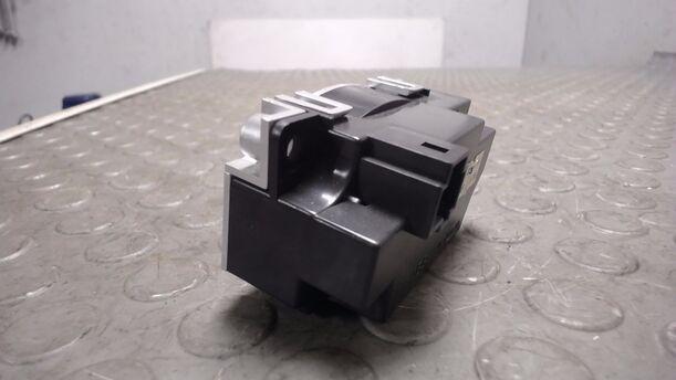 Foto: UHR eines Ford Mondeo 1.8 Turnier Style