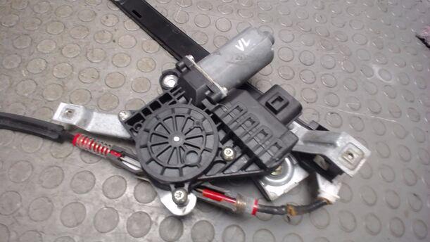 Foto: FENSTERHEBER ELEKTRISCH VORNE LINKS eines Ford Mondeo 1.8 Turnier Style
