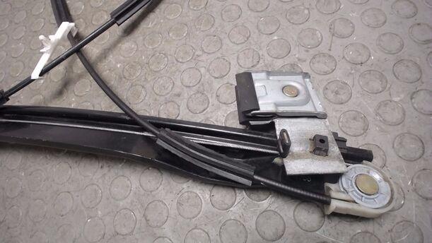 Foto: FENSTERHEBER ELEKTRISCH VORNE LINKS eines Ford Mondeo 1.8 Turnier Style