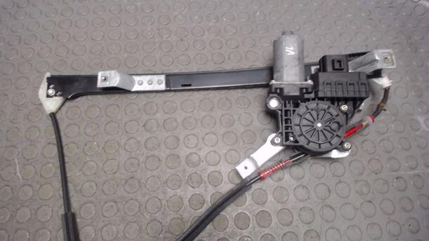 Foto: FENSTERHEBER ELEKTRISCH VORNE LINKS eines Ford Mondeo 1.8 Turnier Style