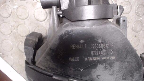 Foto: NEBELSCHEINWERFER RECHTS eines Renault Grand Espace 2.0 Style